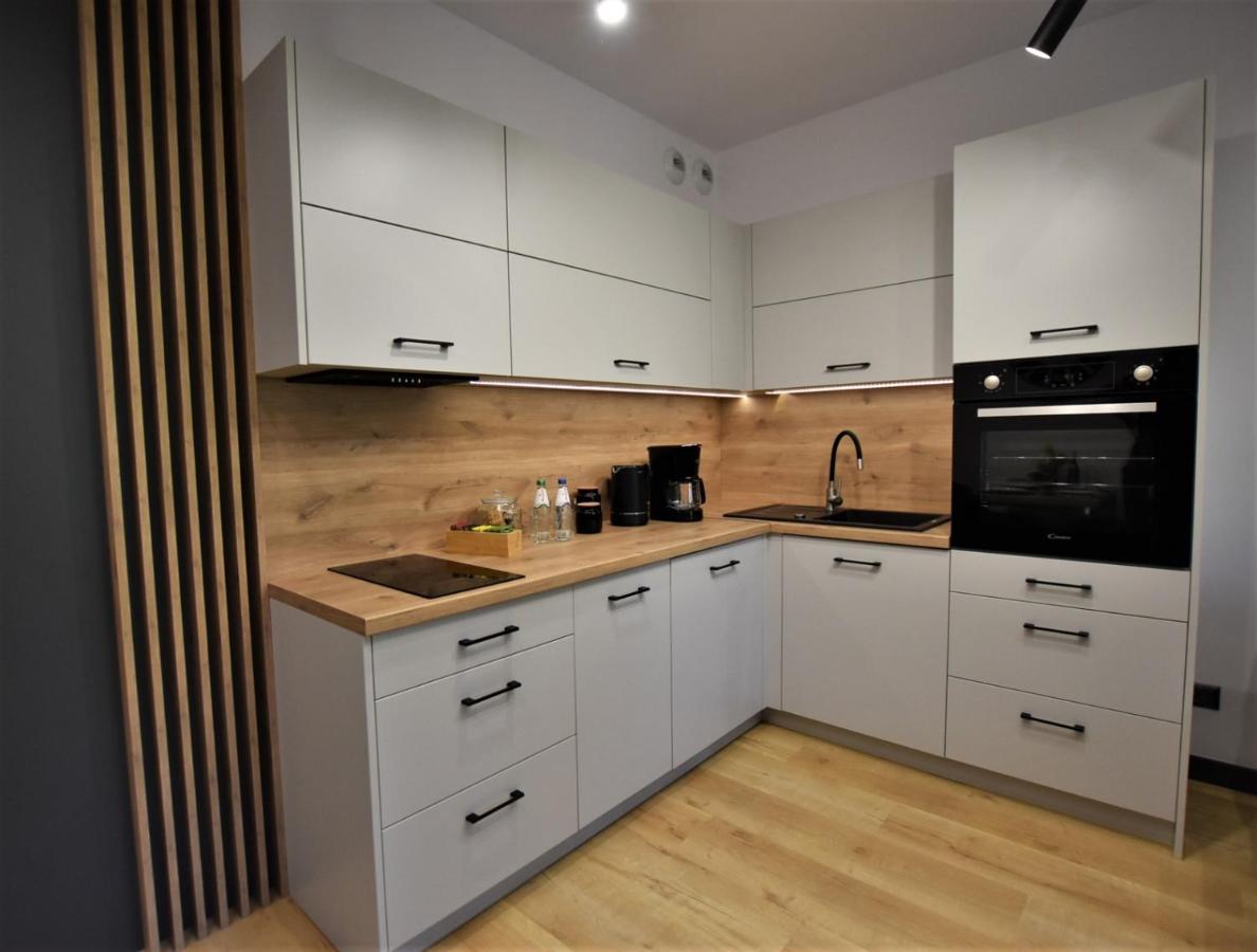 Apartment Center *
